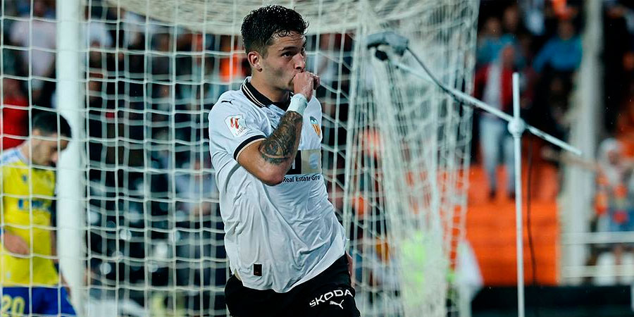 El Valencia gana con goles de Hugo Duro y Gayá (2-0)